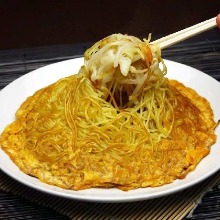 Ankake yakisoba / Crispy yakisoba