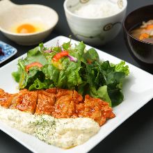 Fried jidori chicken with vinegar and tartar sauce meal set