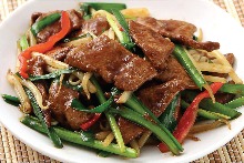 Stir-fried liver and garlic chives