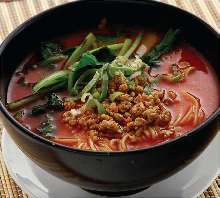 Chinese noodles in Sichuan-style sesame paste soup