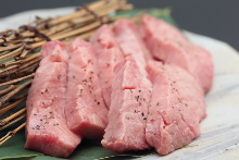 Thick-cut beef tongue