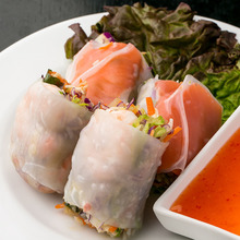 Goi cuon (fresh spring rolls)