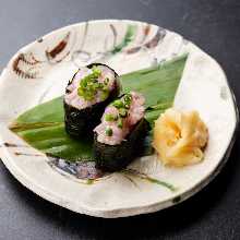 Minced tuna gunkan sushi rolls