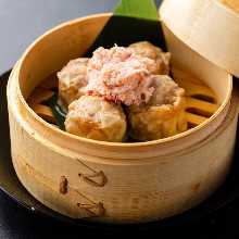 Steamed crab dumplings