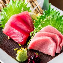 Assorted tuna sashimi