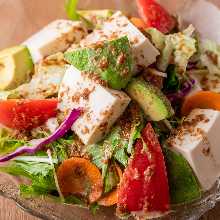 Avocado and tofu salad