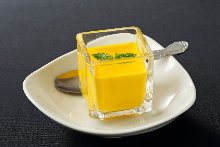 Mango pudding