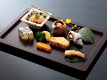 27,500 JPY Course (10 Items) 27,500 JPY Course (10 Items)