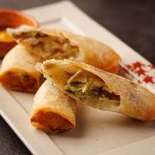 Seafood spring rolls