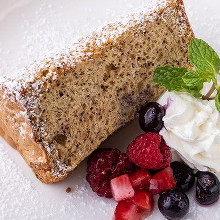 Black tea chiffon cake