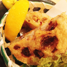 Deep-fried stuffed lotus root