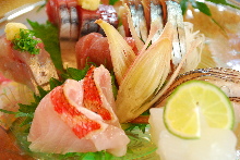 Assorted sashimi