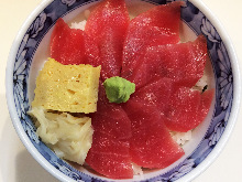 Lean tuna rice bowl
