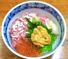 NEGITORO, salmon roe, and sea urchin rice bowl