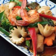 Spicy stir-fried shell-on shrimp