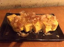 Japanese-style rolled omelet