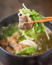 Wheat noodles topped with fried offal