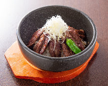 Steak rice bowl