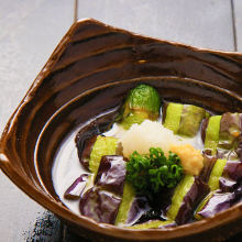 Deep-fried eggplant in broth