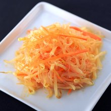 Bean sprout salad