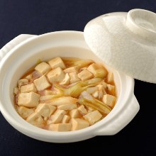 Stir-fried Japanese leeks and tofu