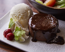 Fondant au chocolat (lava cake)