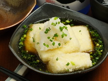 Deep-fried tofu in broth