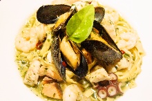 Seafood genovese