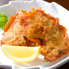 Marinated deep-fried tuna cheek (seasoned with soy sauce)