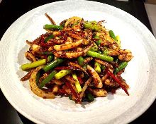 Stir-fried squid tentacles