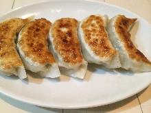 Gyoza