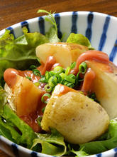 Steamed potatoes with butter