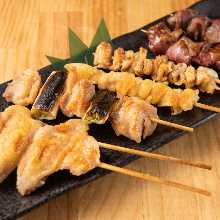 Assorted grilled skewers, 8 kinds
