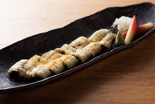 Grilled eel without seasoning