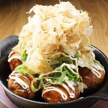 Takoyaki (octopus balls)