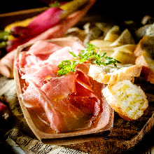 Assorted cheese and prosciutto