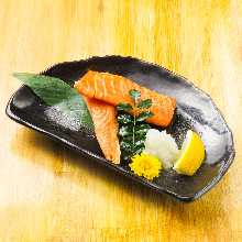 Grilled fatty salmon belly