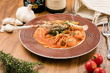 Shrimp pasta with Americane sauce