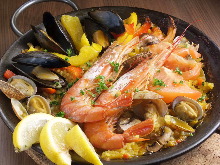 Seafood paella