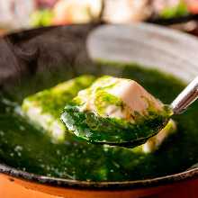 Aosa Tofu (Tofu with Sea Lettuce)