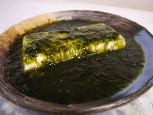 Green seaweed tofu