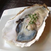 Raw oyster