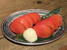 Sliced tomatoes