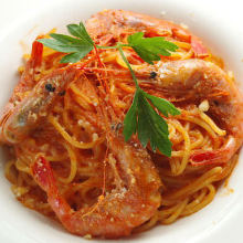 Tomato cream sauce pasta with shrimp Tomato cream sauce pasta with shrimp