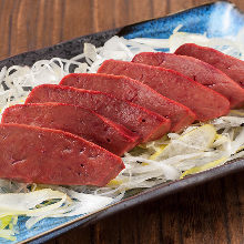 Slow-cooked beef liver sashimi