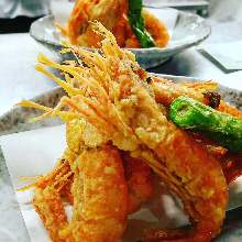 Fried small shrimp