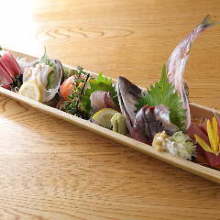 Assorted sashimi