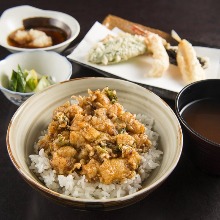 Tempura rice bowl