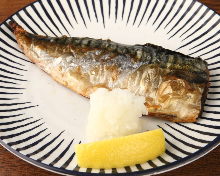 Seared mackerel