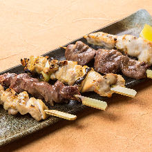 Assorted grilled skewers, 5 kinds